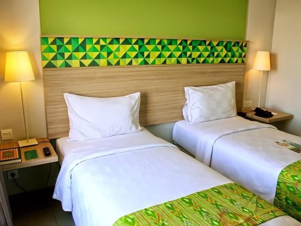 Khas Makassar Hotel Екстериор снимка
