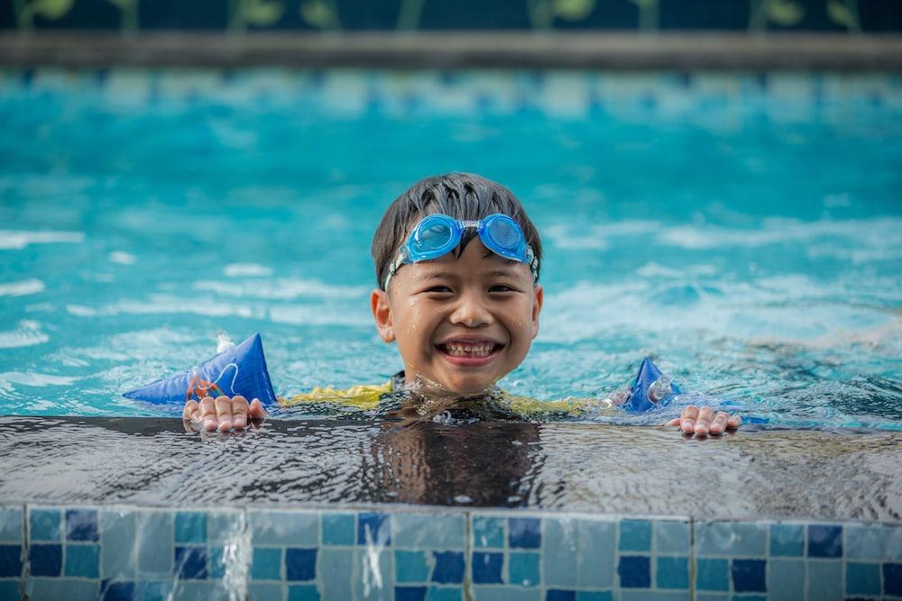 Khas Makassar Hotel Екстериор снимка