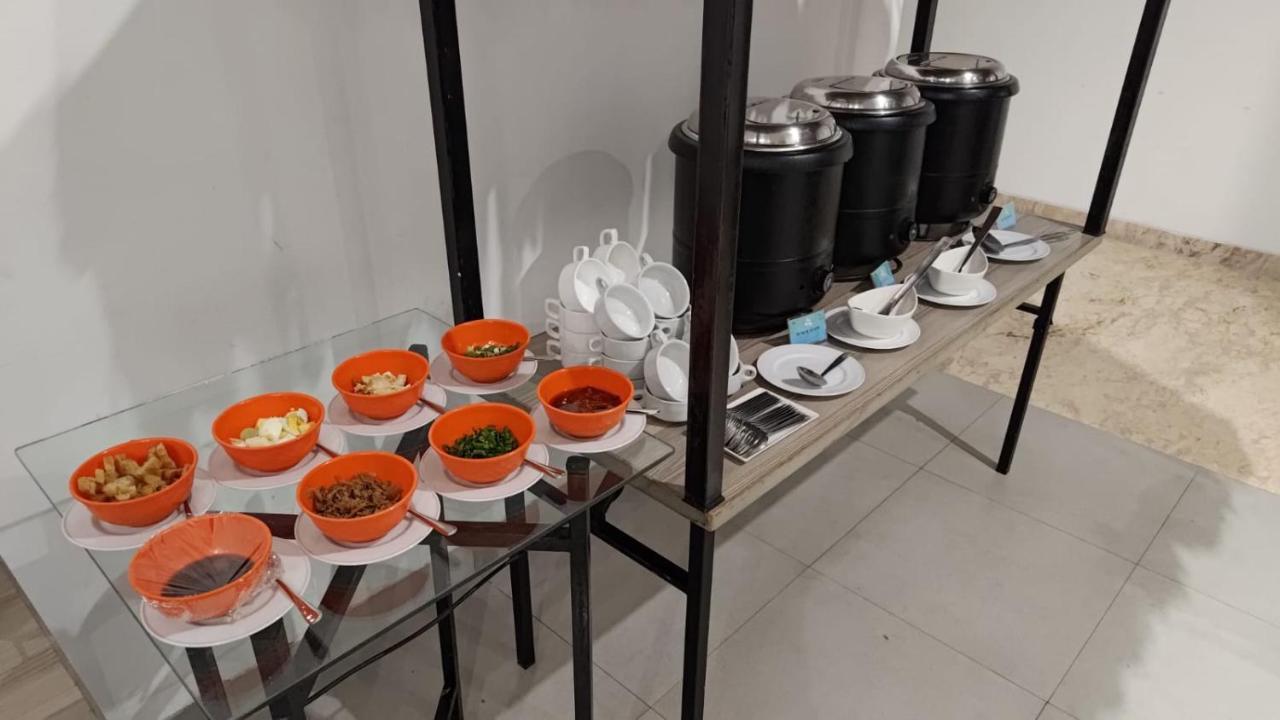 Khas Makassar Hotel Екстериор снимка