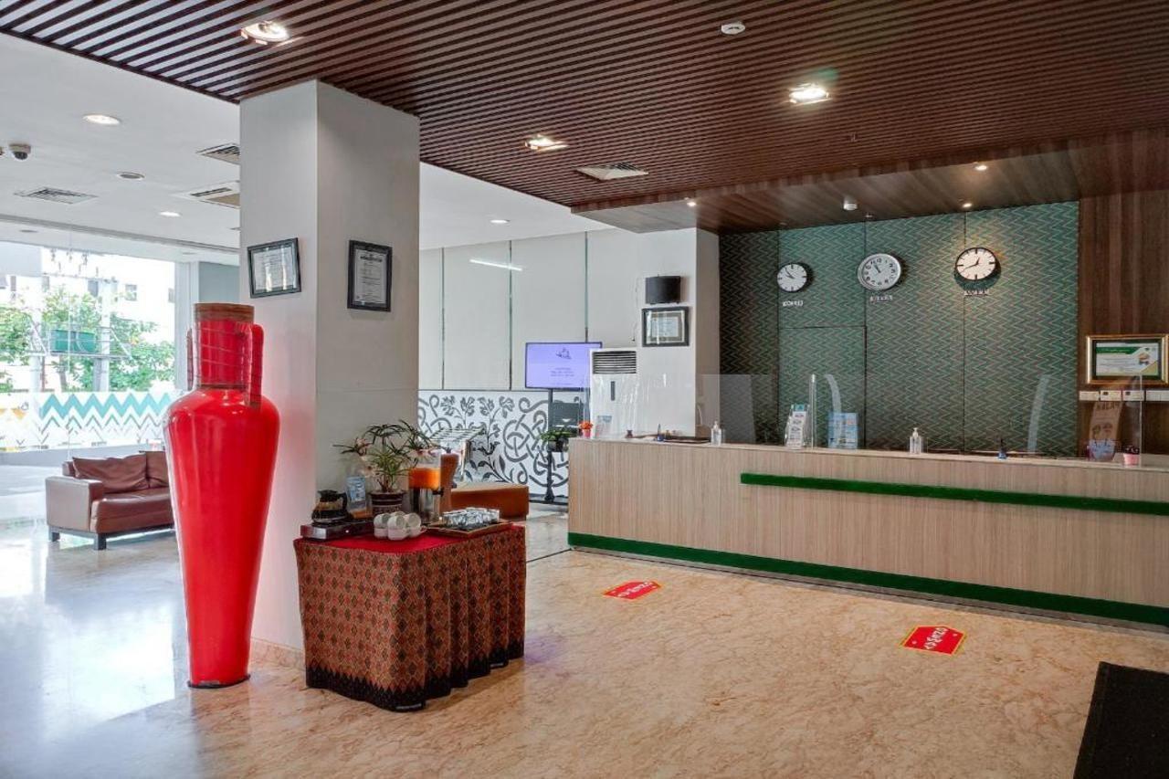 Khas Makassar Hotel Екстериор снимка