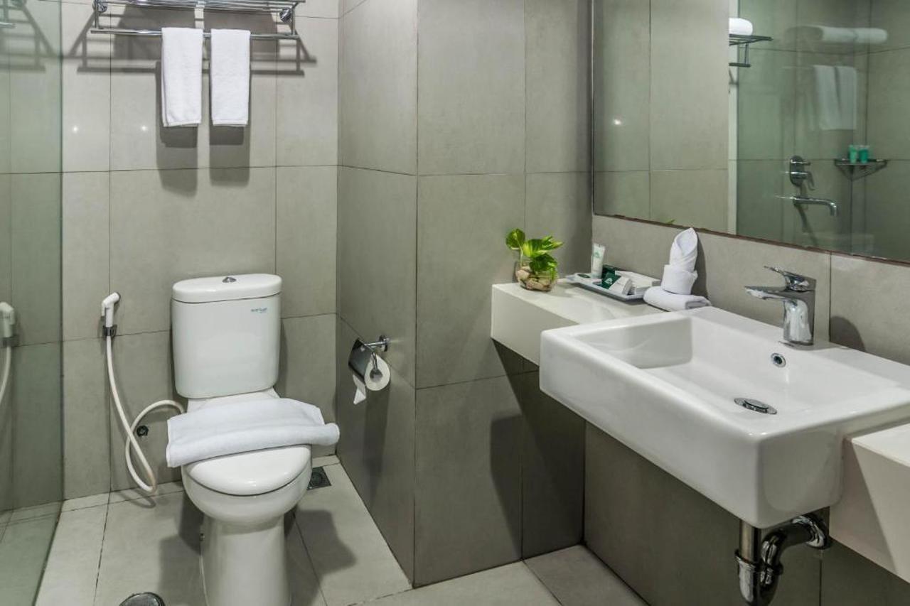 Khas Makassar Hotel Екстериор снимка